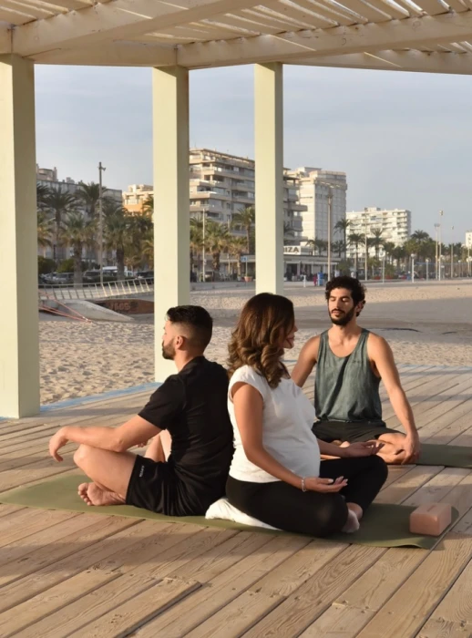 Yoga Prenatal en Alicante Regala Yoga para parejas Mi yoga diario